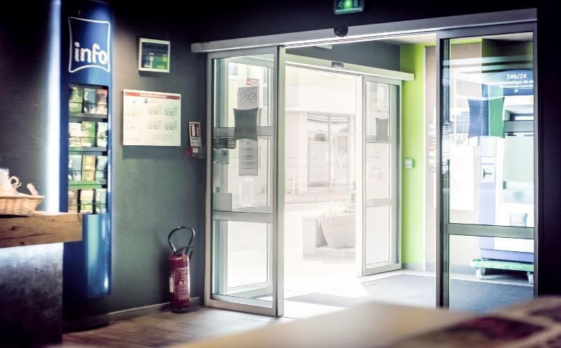 Ibis Budget Colmar Centre Gare Exterior photo