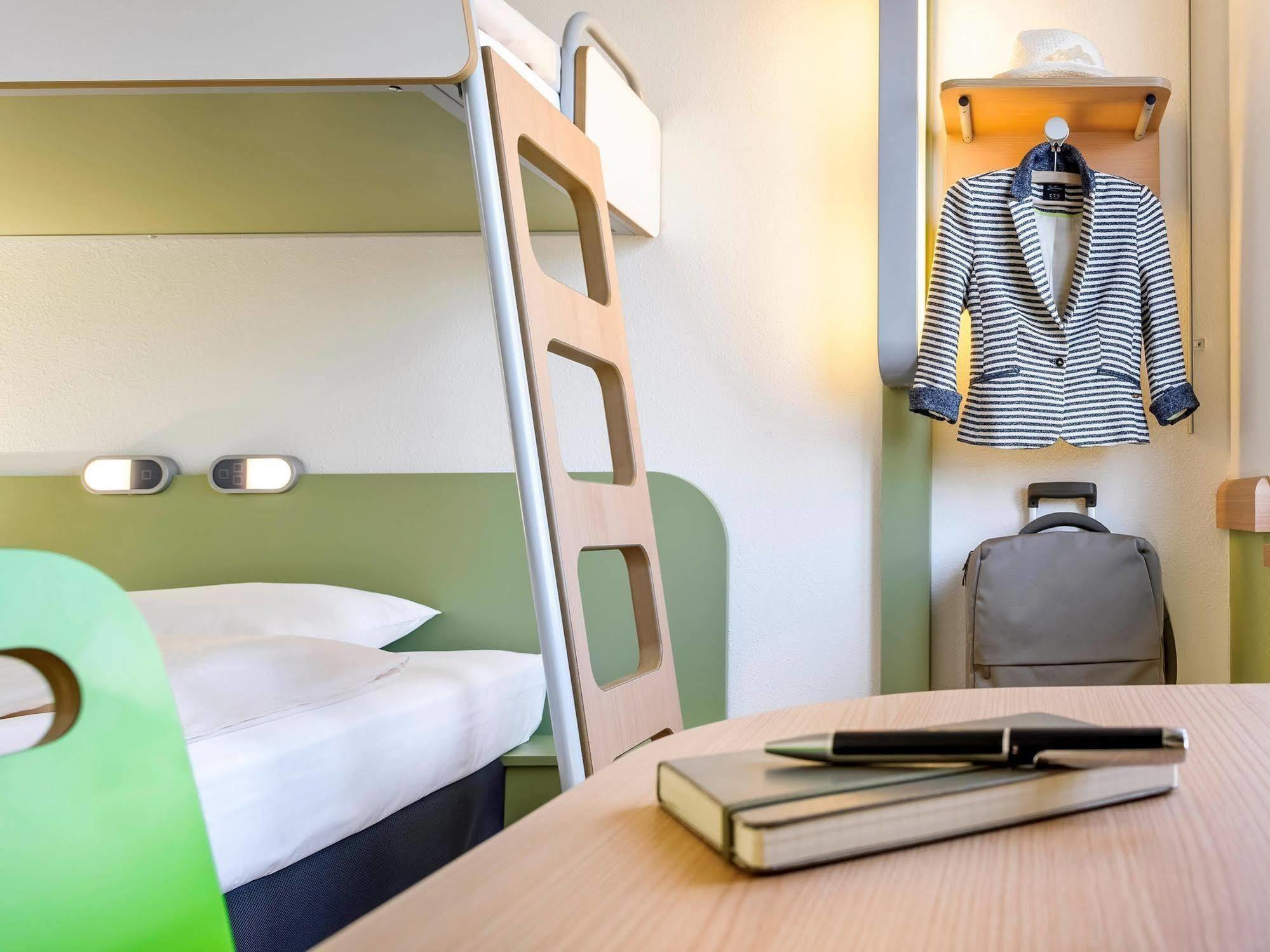 Ibis Budget Colmar Centre Gare Exterior photo